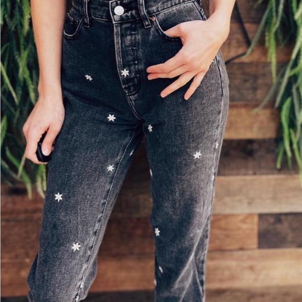 PacSun Raining Daisies High Rise Jeans